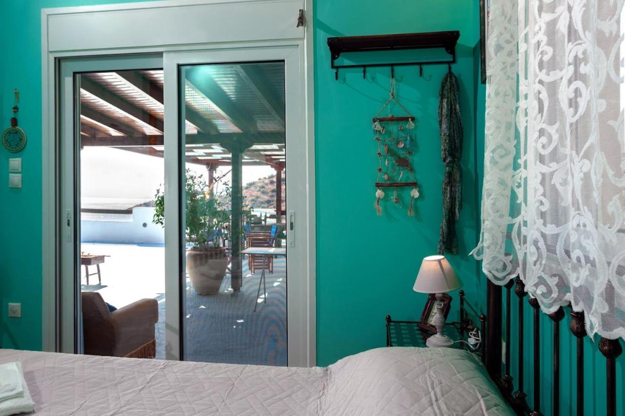 Villa Saronic Seafront Salamís Exterior foto