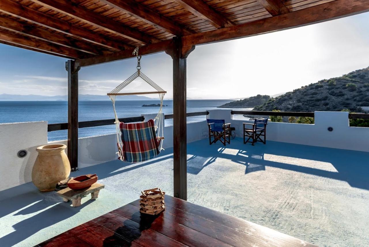 Villa Saronic Seafront Salamís Exterior foto
